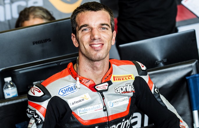 De Angelis seguirá en el WSBK y ficha por el Team Pedercini Racing 1