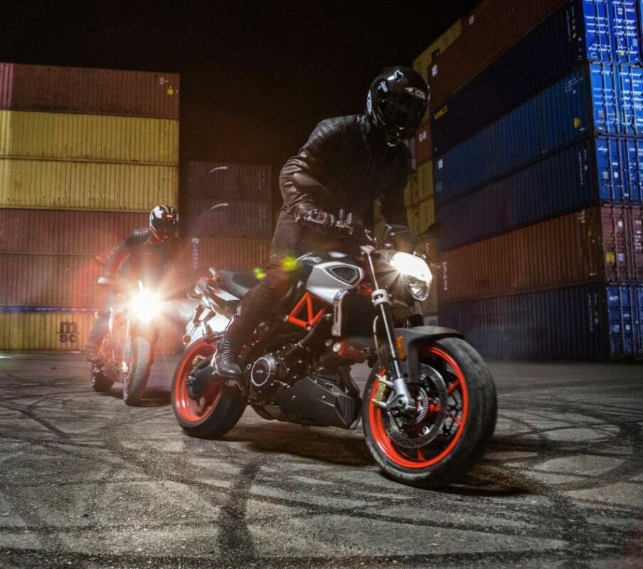 Aprilia Dorsoduro: tecnológicamente dotada 1 aprilia dorsoduro 13g