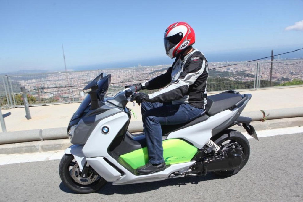 Barcelona elimina más de 11.000 plazas de aparcamiento para motos 1 barcelonamoto