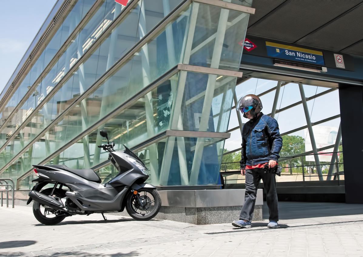 Cuánto ahorrarías en tiempo y dinero moviéndote en scooter: lo analizamos 6 beneficiosmoverteenscooter