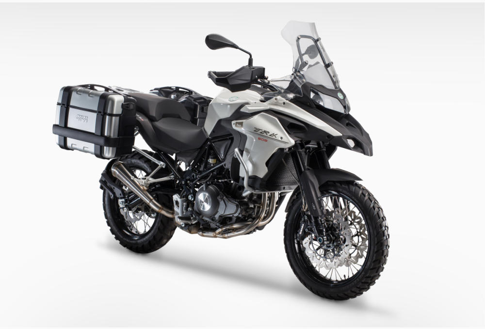 Benelli TRK 502 2016 1 benellitrk2016