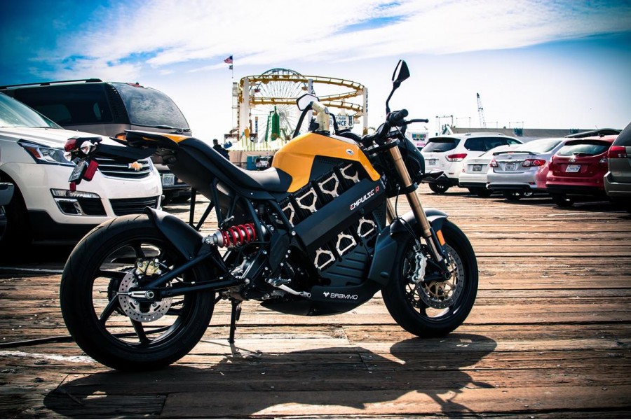 Cataluña ofrece ayudas de 2.000 euros por la compra de motos eléctricas 4 bgber 900x600 1