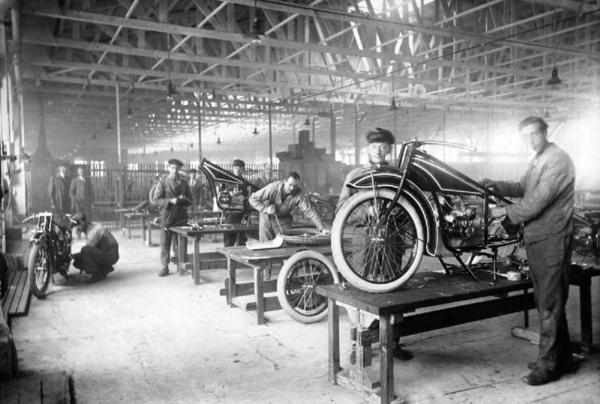 Estos son los fabricantes de motos más antiguos del mundo 1 bmwmotos