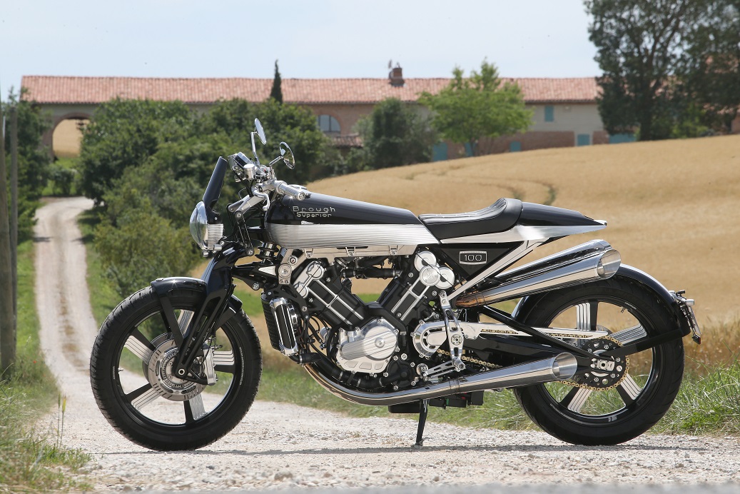Brough Superior y Aston Martin se alían para desarrollar una moto 1 broughsuperioranniversary5