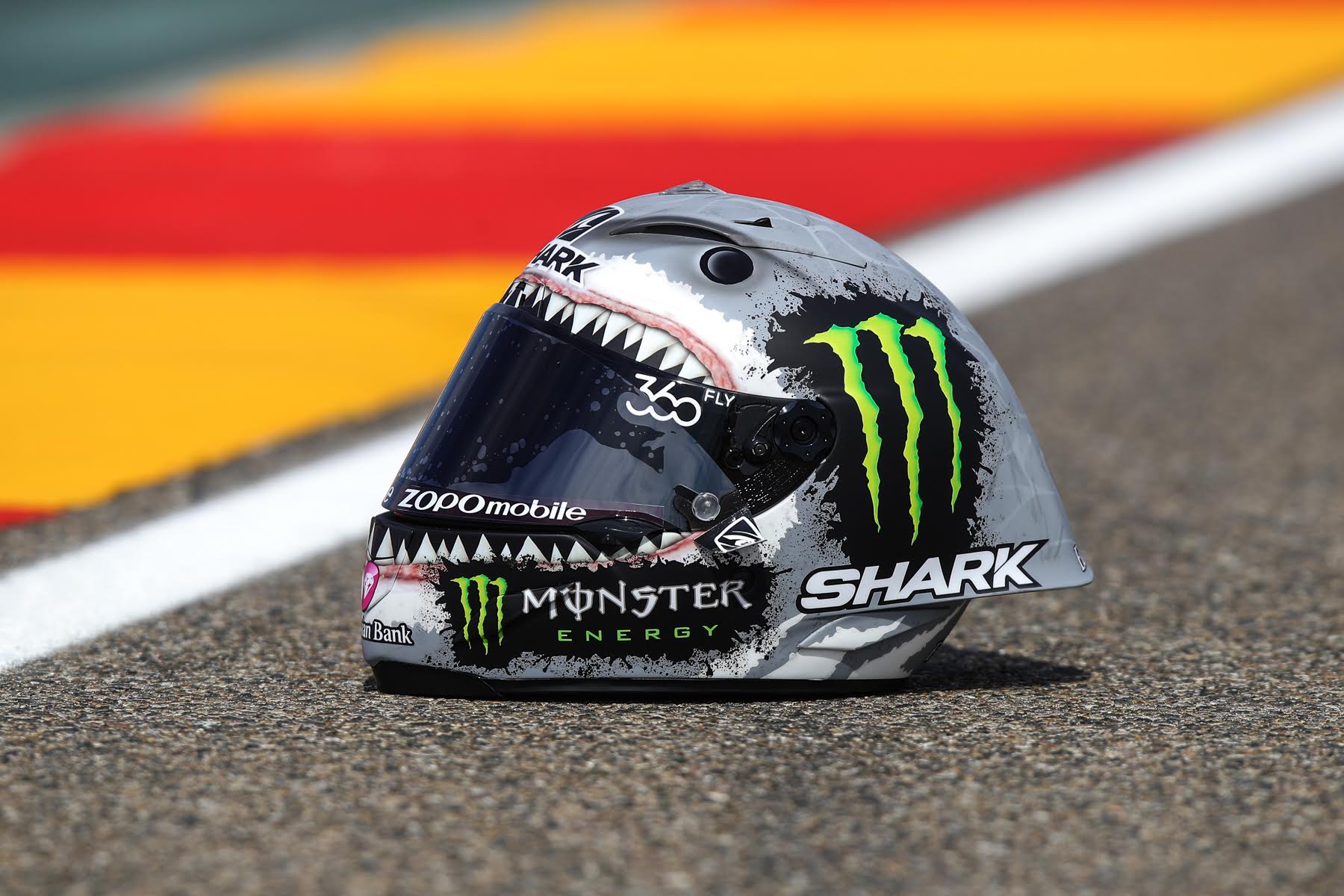 Así es el casco que Jorge Lorenzo ha en Motorland Aragón - Formulamoto