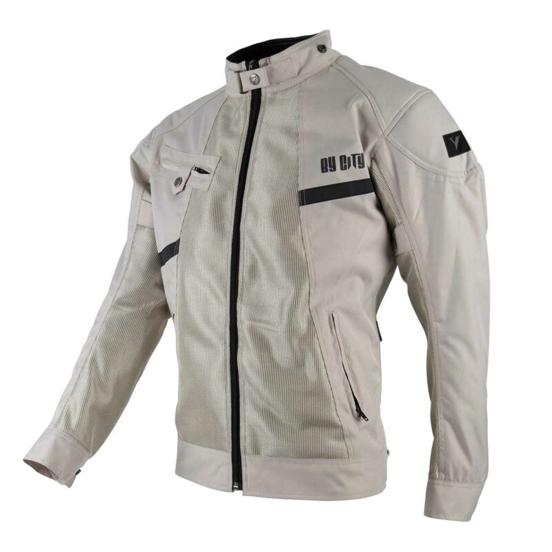 By City presenta su nuevo equipamiento para la primavera 1 chaqueta summer route