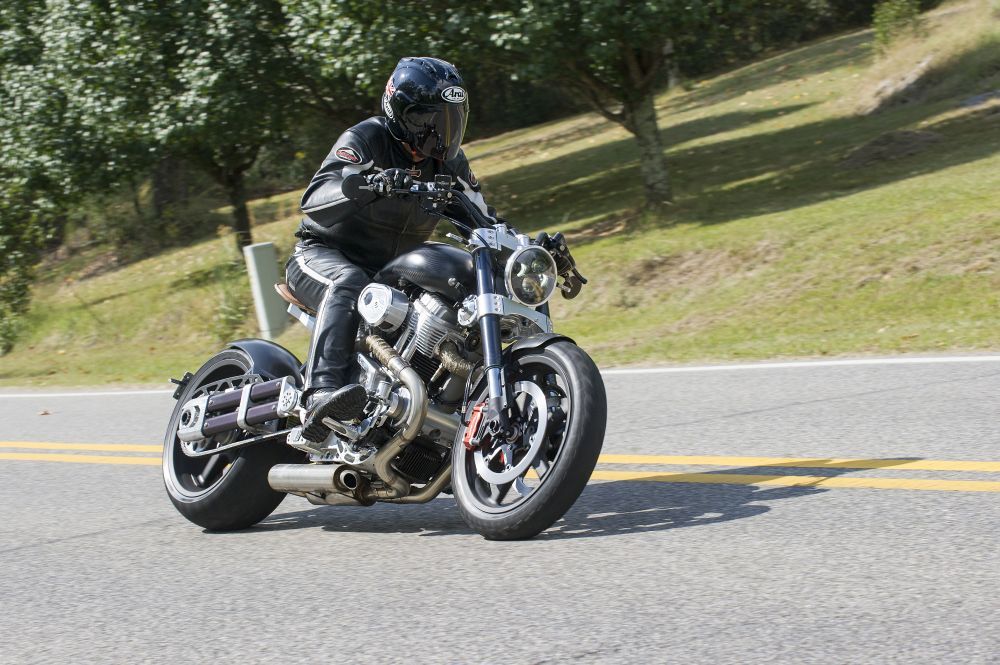 Confederate Hellcat X132 Speedster: moto de boutique