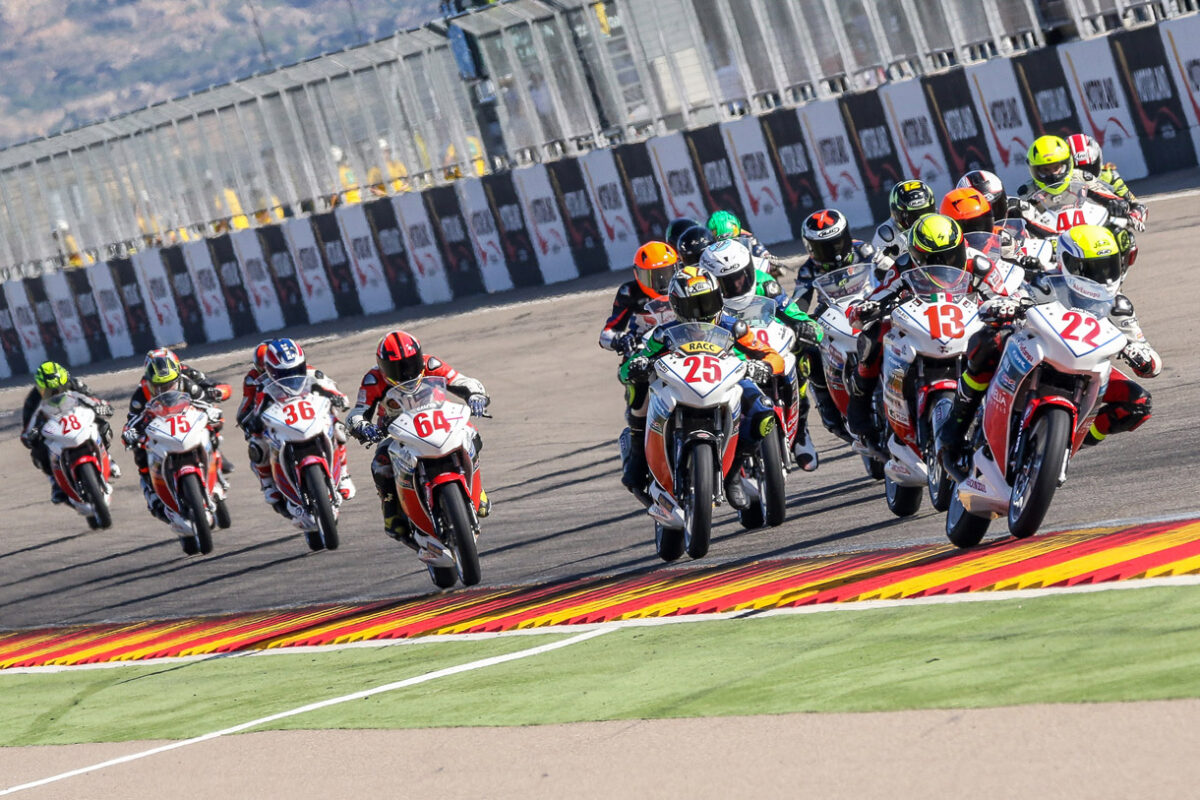 La Copa Honda 2016 se correrá con una CBR300R 1 copahondacbr