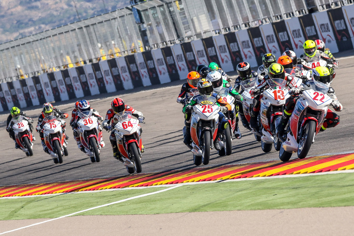 La Copa Honda 2016 se correrá con una CBR300R 4 copahondacbr