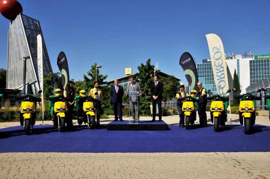 Correos compra 200 nuevas motos eléctricas fabricadas en España 1 correosmotoselectricas