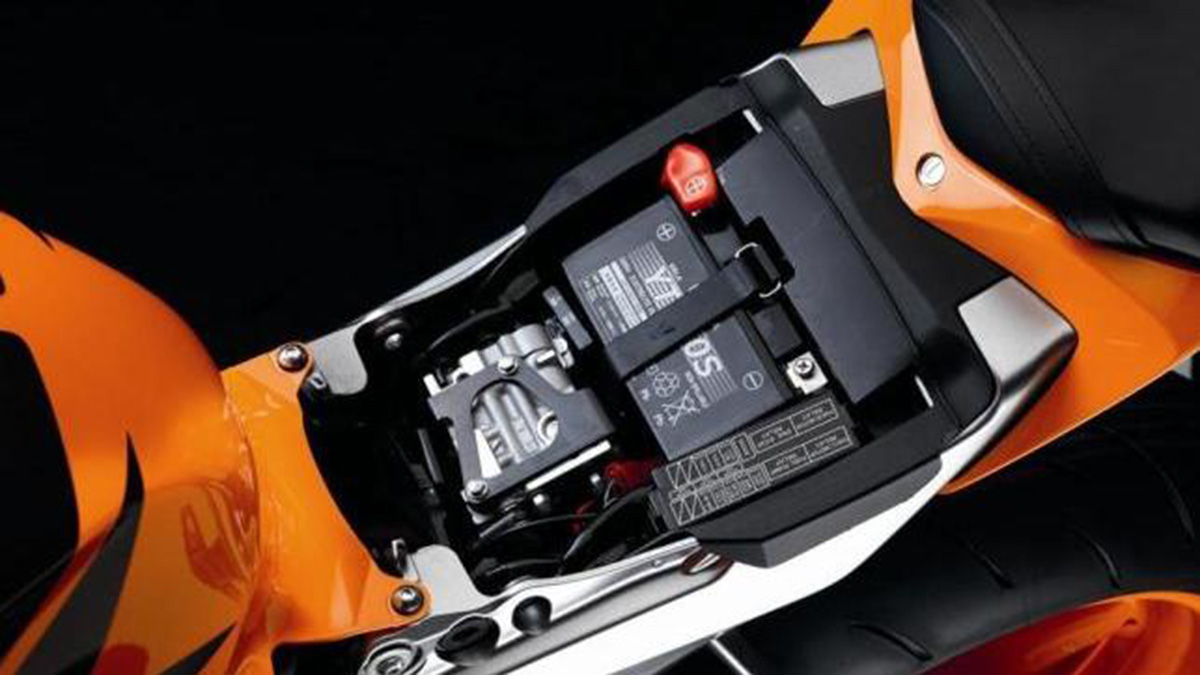 Cómo cuidar la batería de tu moto en invierno 9 cuidarbateriamotoinvierno 1