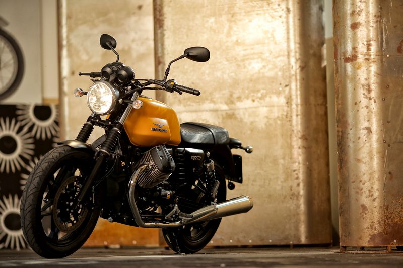 Customiza tu Moto Guzzi V7 o V7 II con 4 kits y ahorra hasta 400 euros 1 customizamotoguzzi