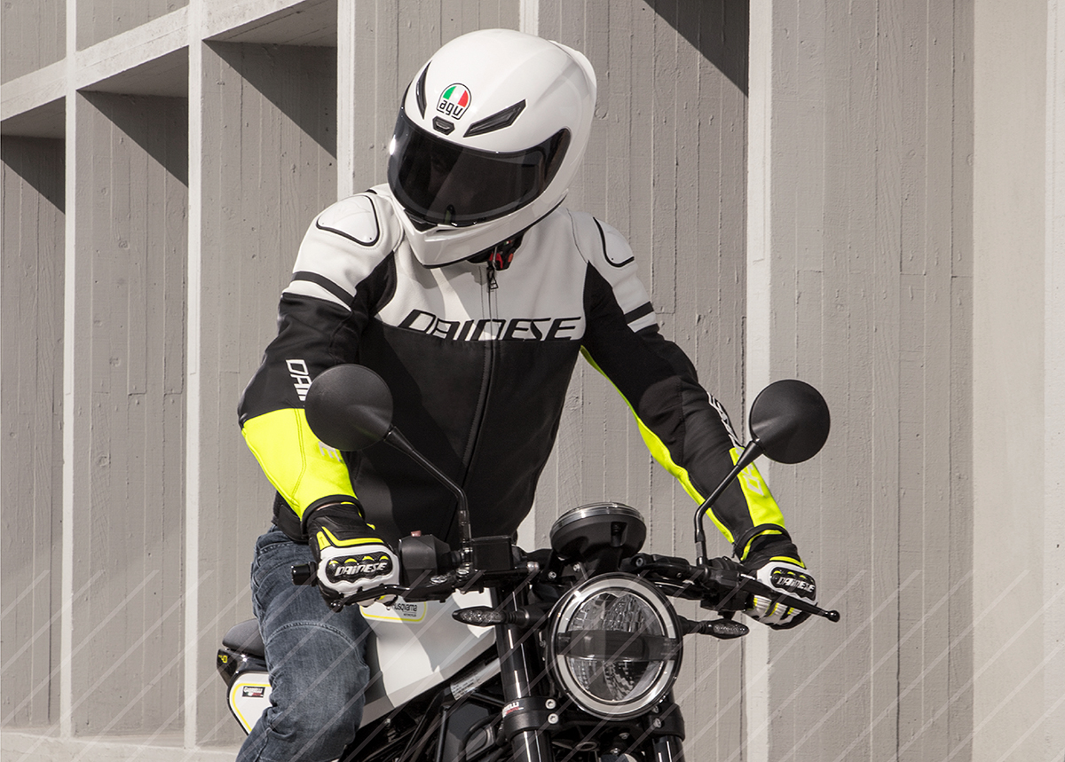 Dainese presenta su nueva chaqueta para el motorista Agile 7 daineseagile