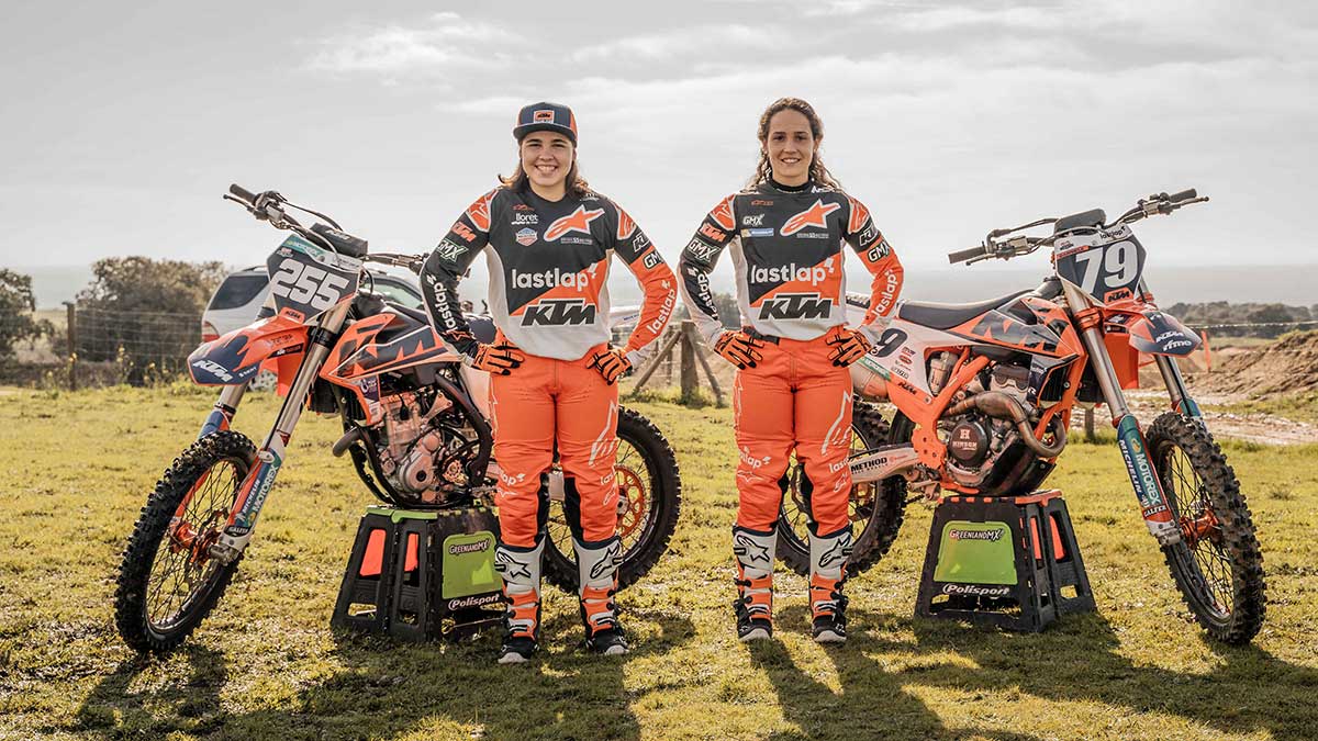 Dos mujeres rompen barreras en el Nacional de Motocross 7 danielaguillengabrielaseisdedosfotoavisual