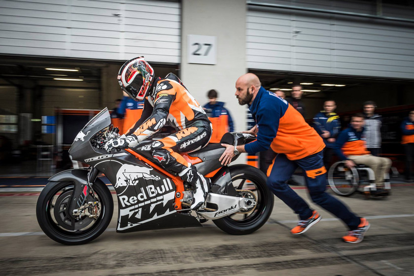 KTM ficha a Luthi y De Puniet como pilotos probadores para MotoGP 1 depunietluthiprobadoresktm