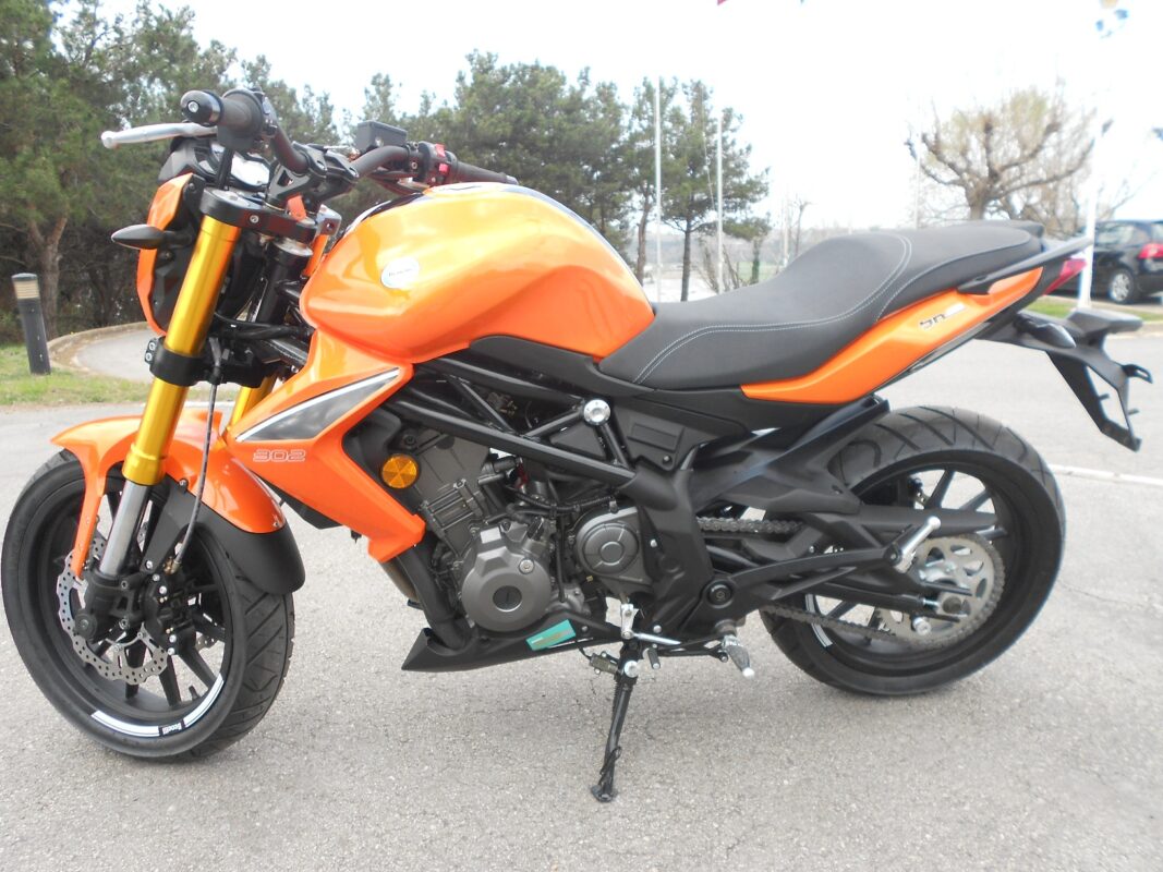 Benelli BN 302, pronto en España 1 dscn4828