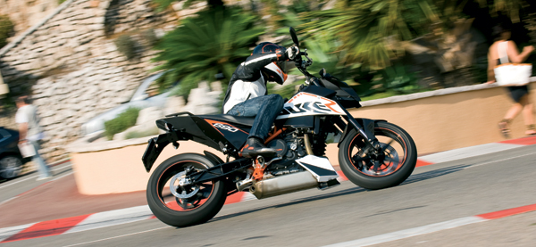 KTM 690 Duke R 1 duke9
