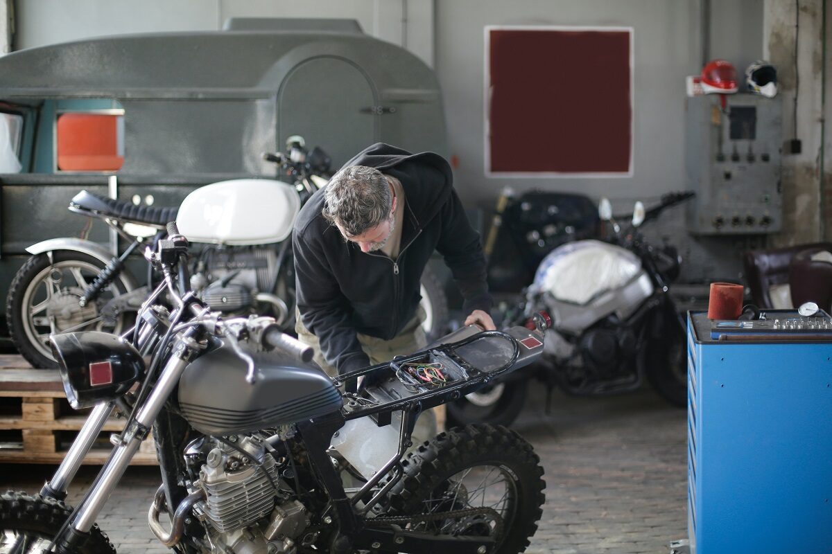 3 averías eléctricas en moto: cómo solucionarlas tú mismo y a qué precios 1 electricidadmoto 4