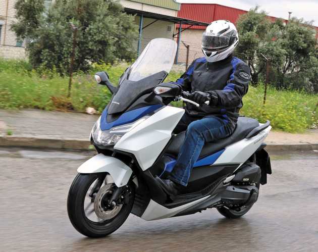 Cómo evitar el frío en la moto durante el otoño 4 equipamientofriomoto