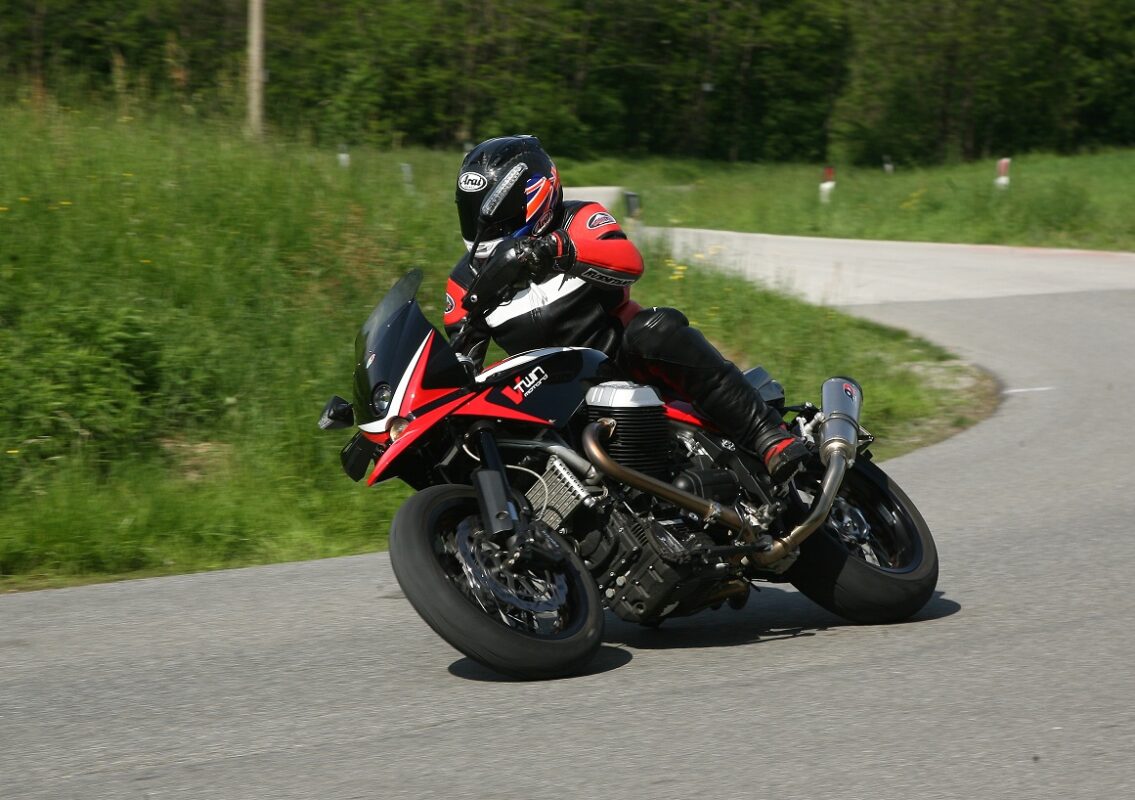 GHEZZI-BRIAN V-TWIN MOTARD 1 ghezzibrian6