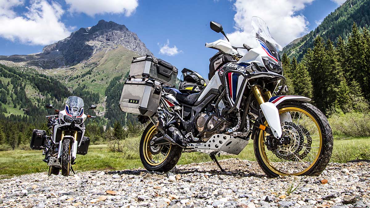 GIVI refuerza la "armadura" de tu moto 1 givi 5