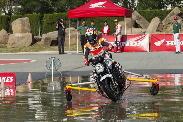 Marc Márquez y Dani Pedrosa promueven la Seguridad Honda desde el HIS 1 hishondainstitutoseguridad