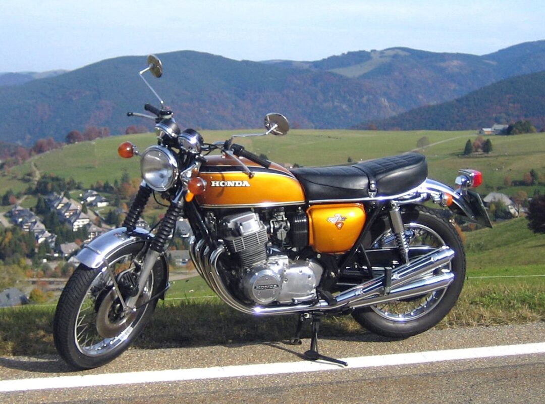 Motos icónicas del siglo XX en España (II): Los años del cambio (1966-1976) 1 honda.cb750four