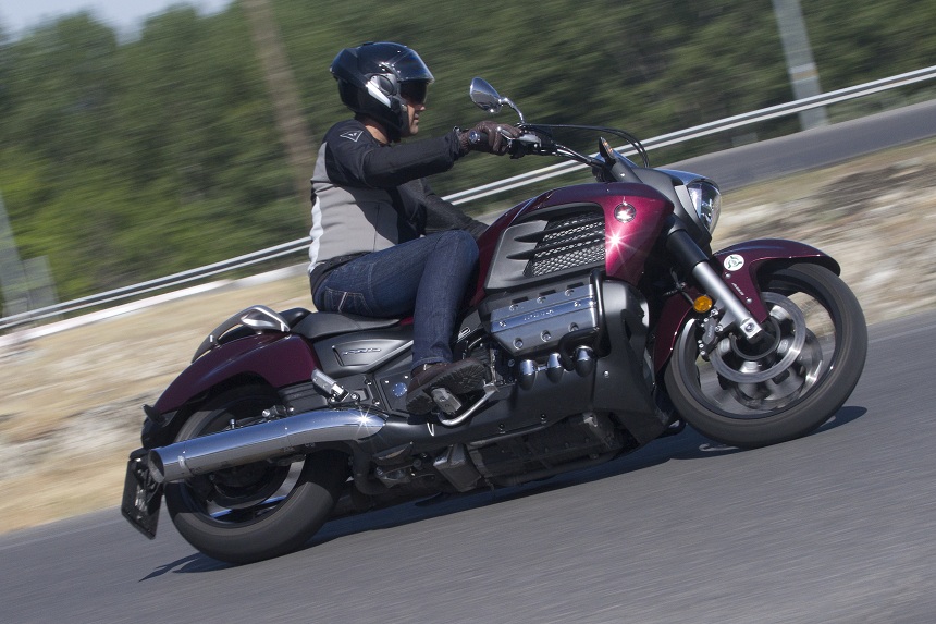 Honda GoldWing F6 C: rivales 1 hondagoldwingf6c 1