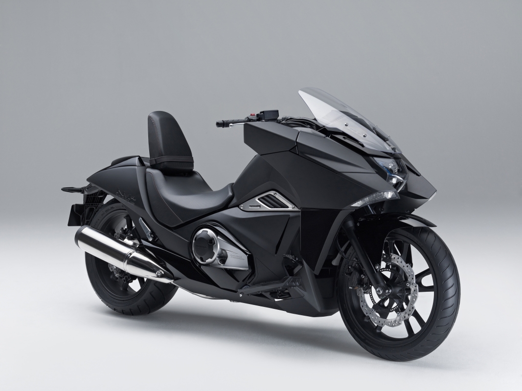 Honda NM4 Vultus, la moto de Akira 1 hondanm4vultus18