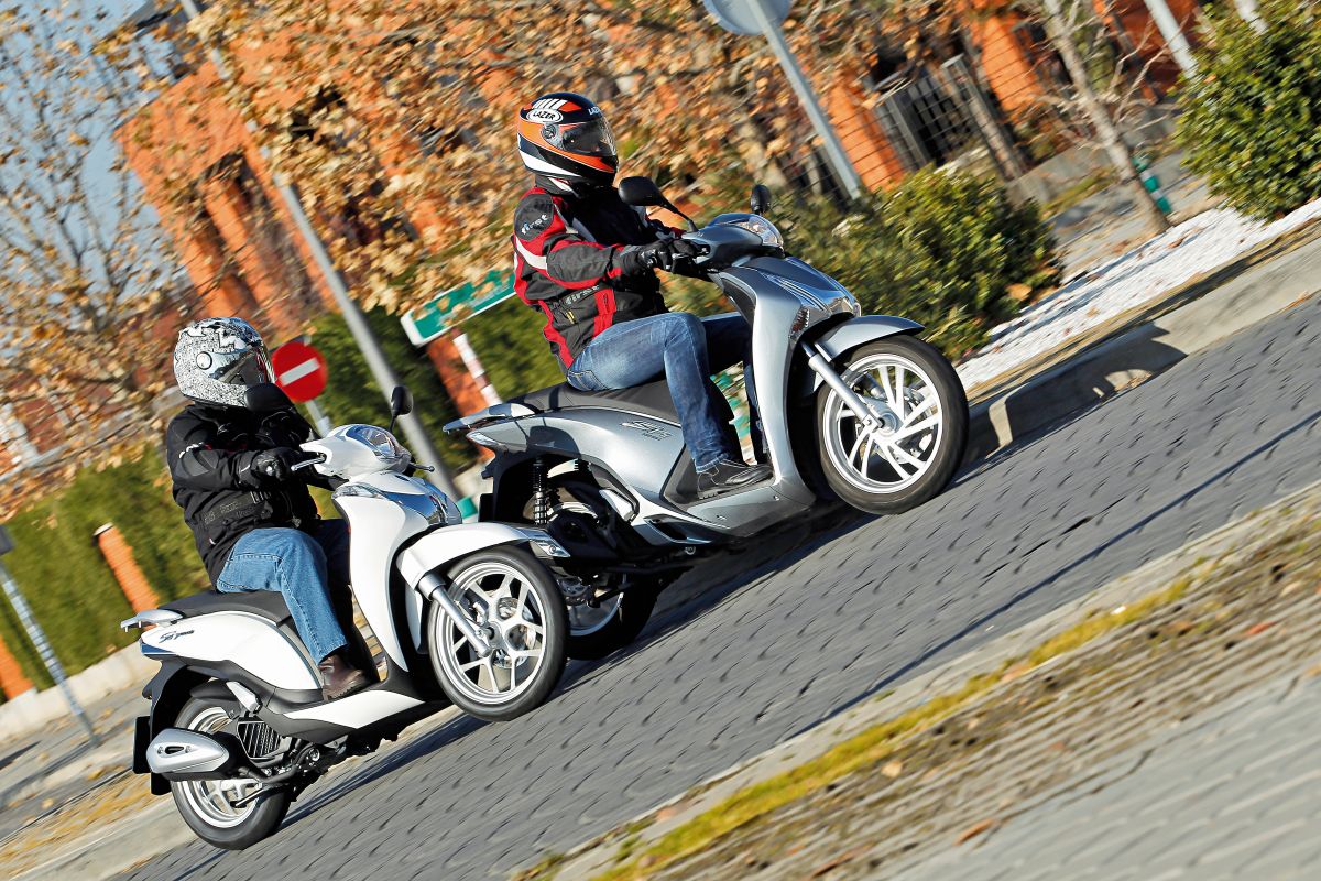 Comparativa 125 cc: Honda SH 125i Scoopy vs Honda SH 125 Mode