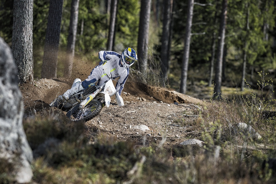 Husqvarna presenta la gama enduro FE y TE 2016 4 husqvarnaenduro2016
