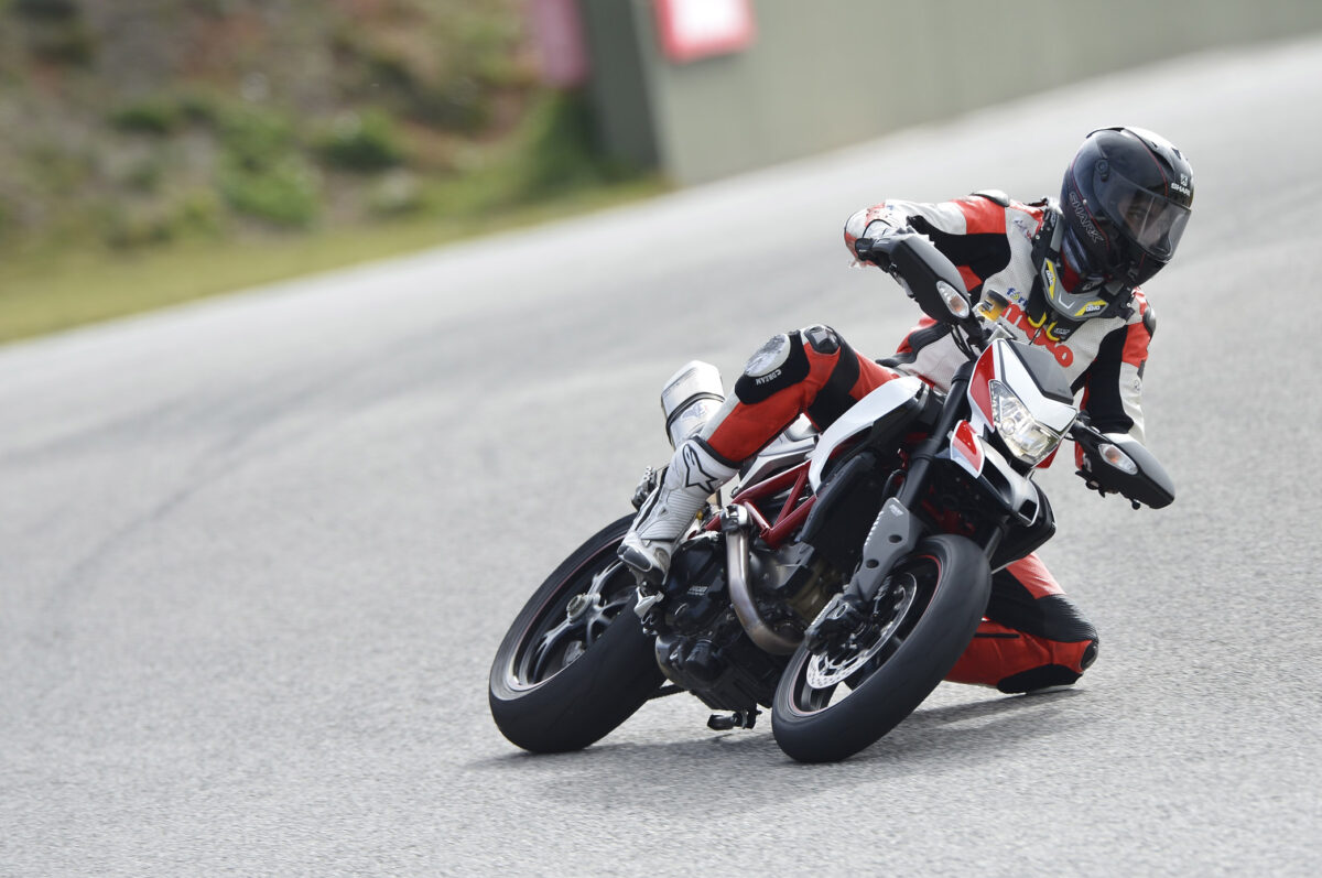 Nos subimos a la nueva Ducati Hypermotard SP/ Hypermotard 2013 1 hypermotard