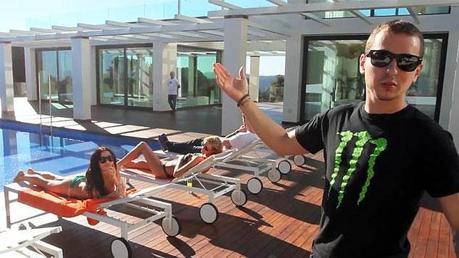 La mansión de Jorge Lorenzo 1 jorge lorenzo mansion 644x362 1