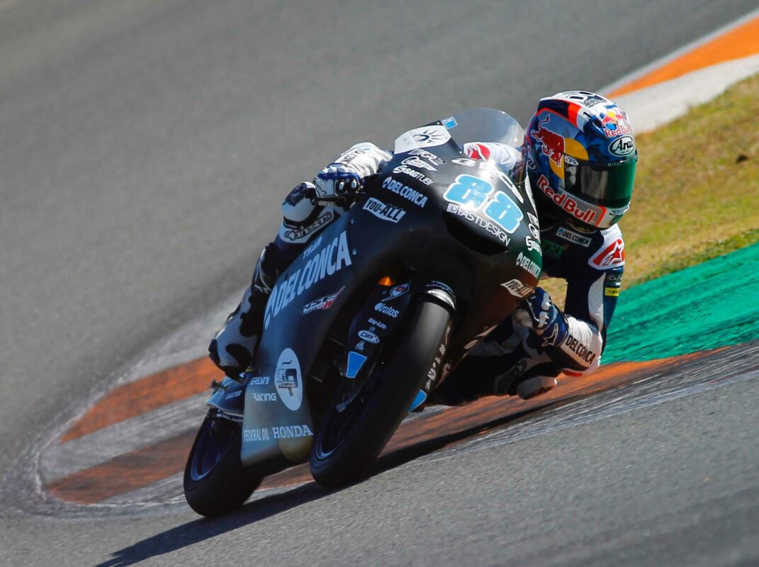 Jorge Martín y Mattia Pasini lideran los tiempos del último día de test en Valencia 1 jorge martin circuit ricardo tormo