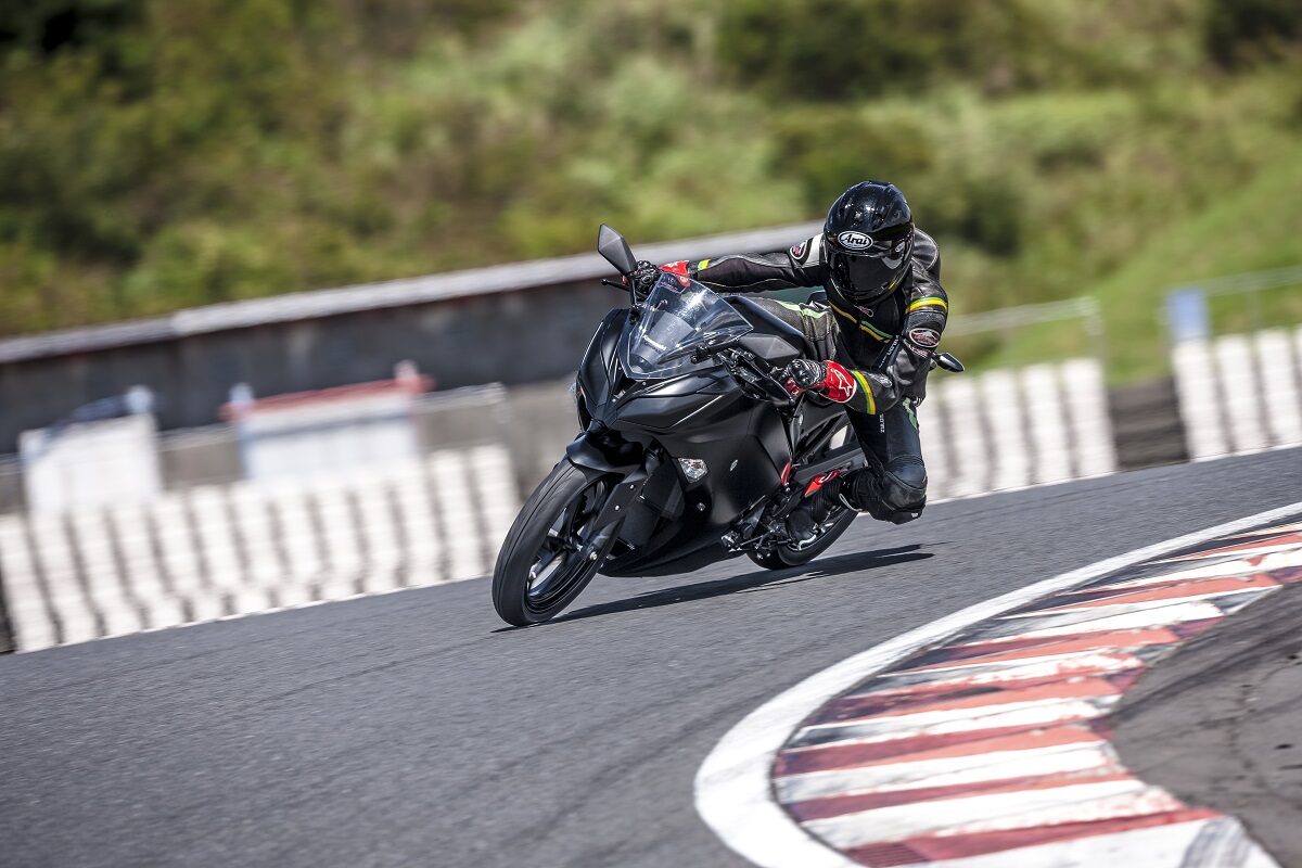 Kawasaki EV: proyecto eléctrico de sport-turismo 1 kawasakiev