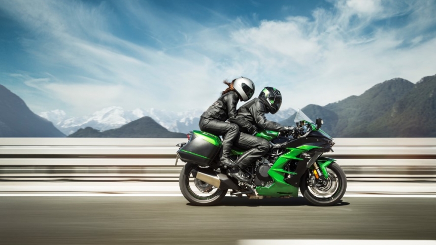 Kawasaki Ninja H2 SX Sport Tourer de altas prestaciones 11