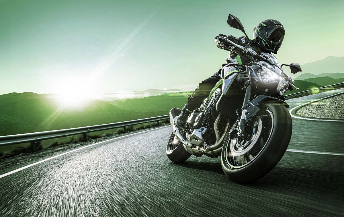 Las motos más vendidas en España durante 2020 8 kawasakiz900 1