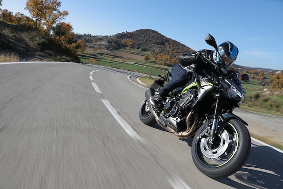 kawasakiz90020201