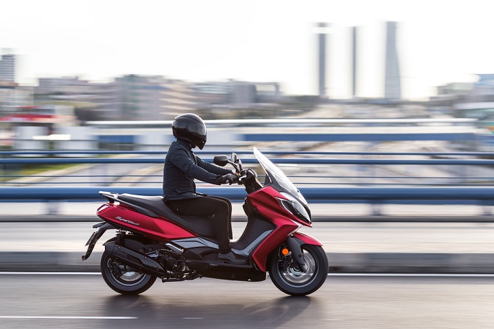 Historia del KYMCO Super Dink