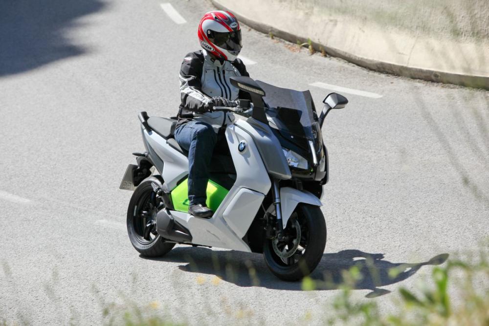 Así es el nuevo servicio de LeasePlan para alquilar motos eléctricas 1 leaseplanrentingmotoselectricas