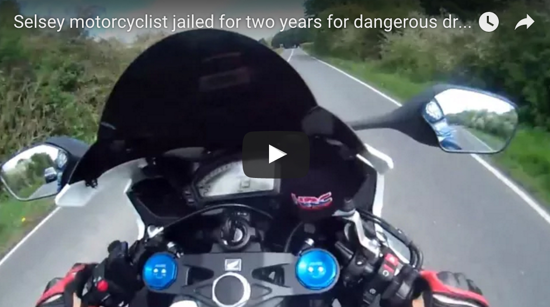 Dos años de cárcel por circular en moto a 250 km/h mientras se grababa 1 locuraenmoto