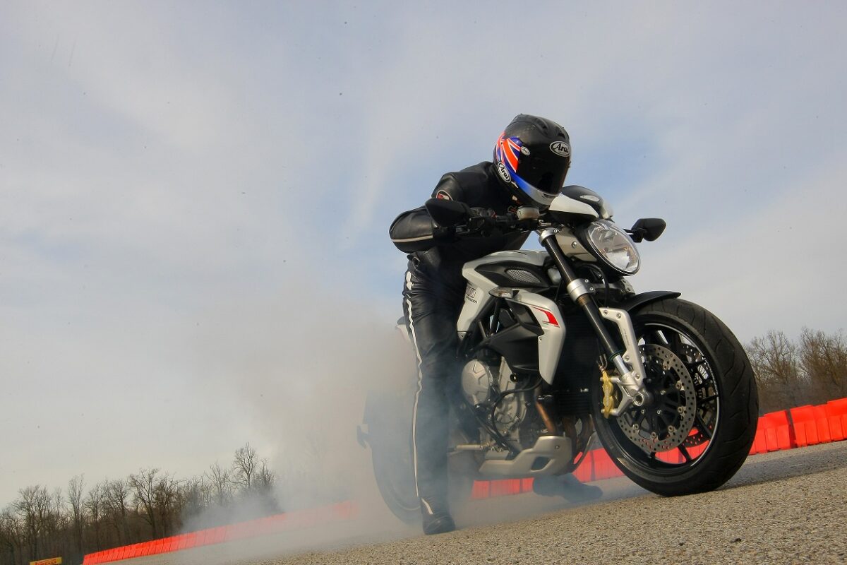 MV Agusta Brutale 800 Dragster: delirante 1 mac3458