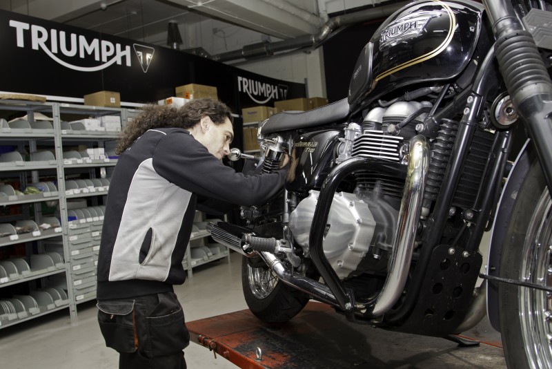 Triumph publica en su web los precios de revisiones y mantenimiento 1 mantenimientomotostriumph