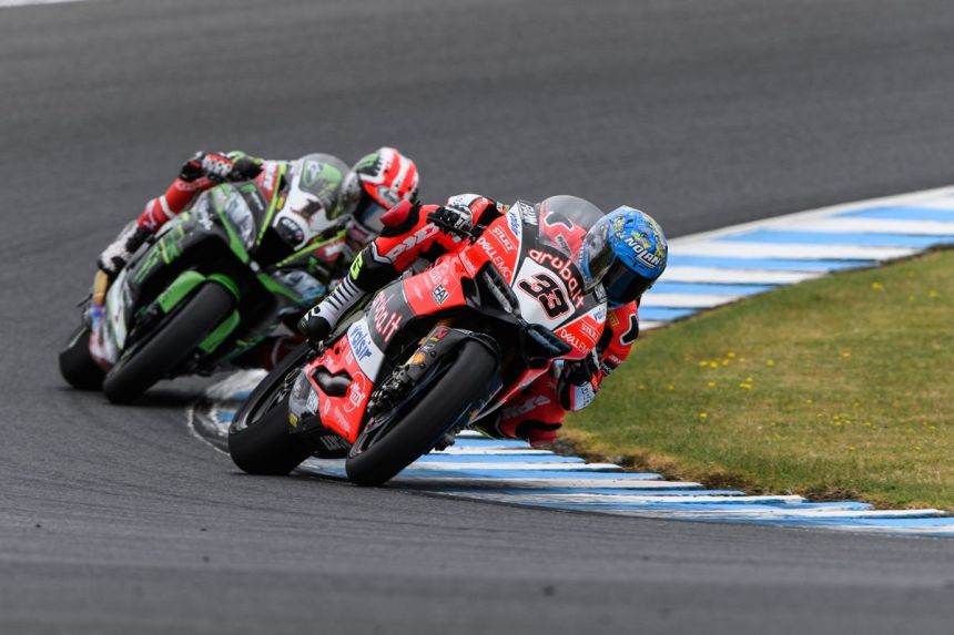WSBK en Phillip Island: Melandri logra el doblete y Forés sube al podio 4 melandrivictoria doblete