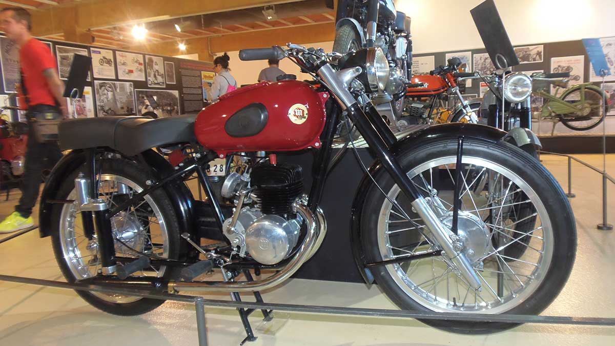 La consolidación: Montesa Brio y Comando 8 montesabrio911958