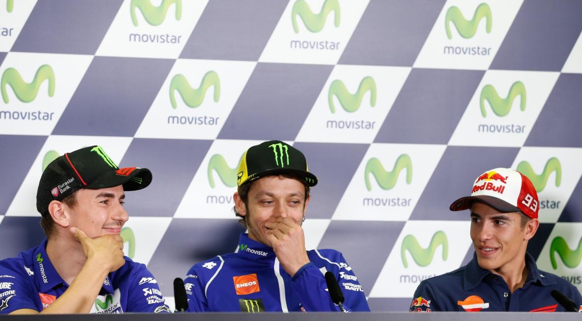 Pilotos y mánagers de MotoGP convocados en Cheste por la Oficina Permanente 1 motogpruedadeprensa