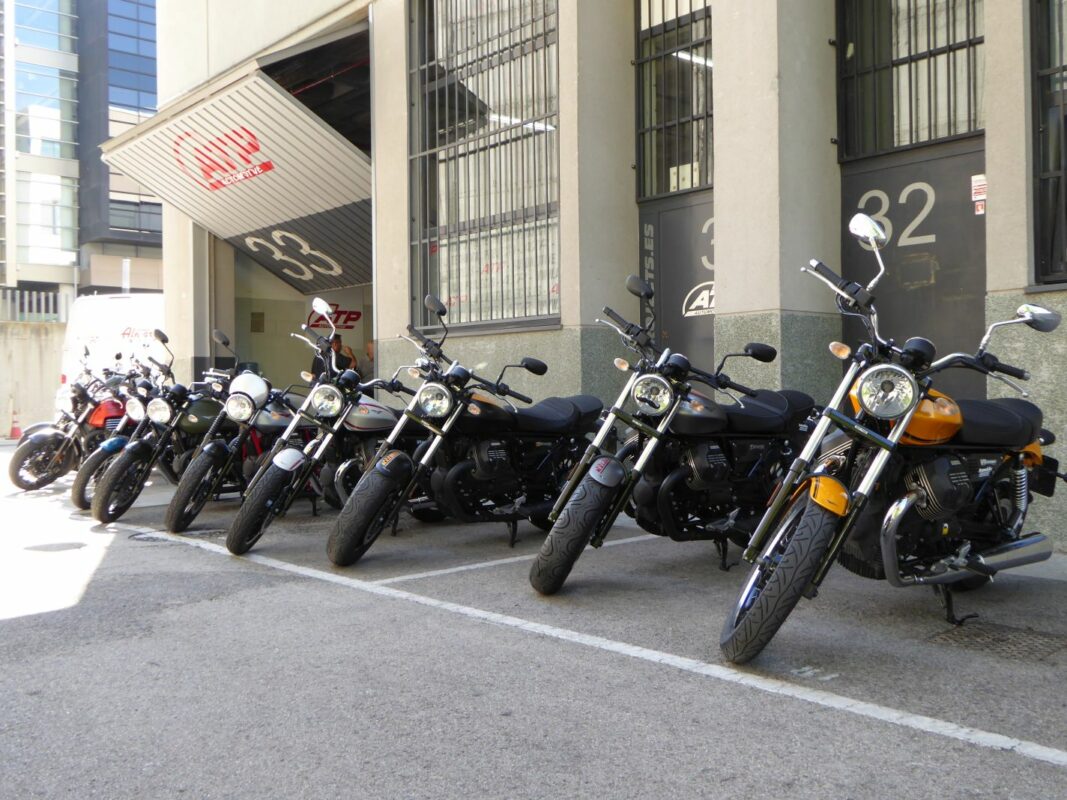 Presentación dinámica Gama Moto Guzzi 2017 1 motoguzzi001