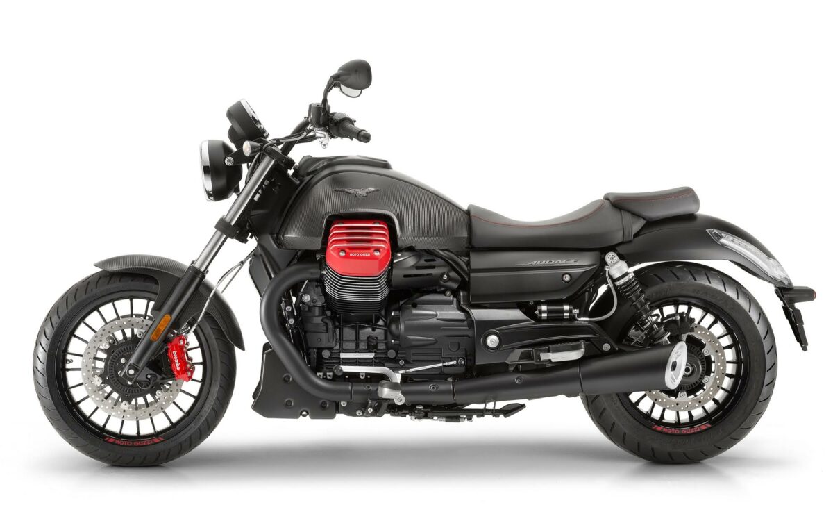Moto Guzzi Audace Carbon, novedad en Salón Intermot de Colonia 1 motoguzziaudacecarbon