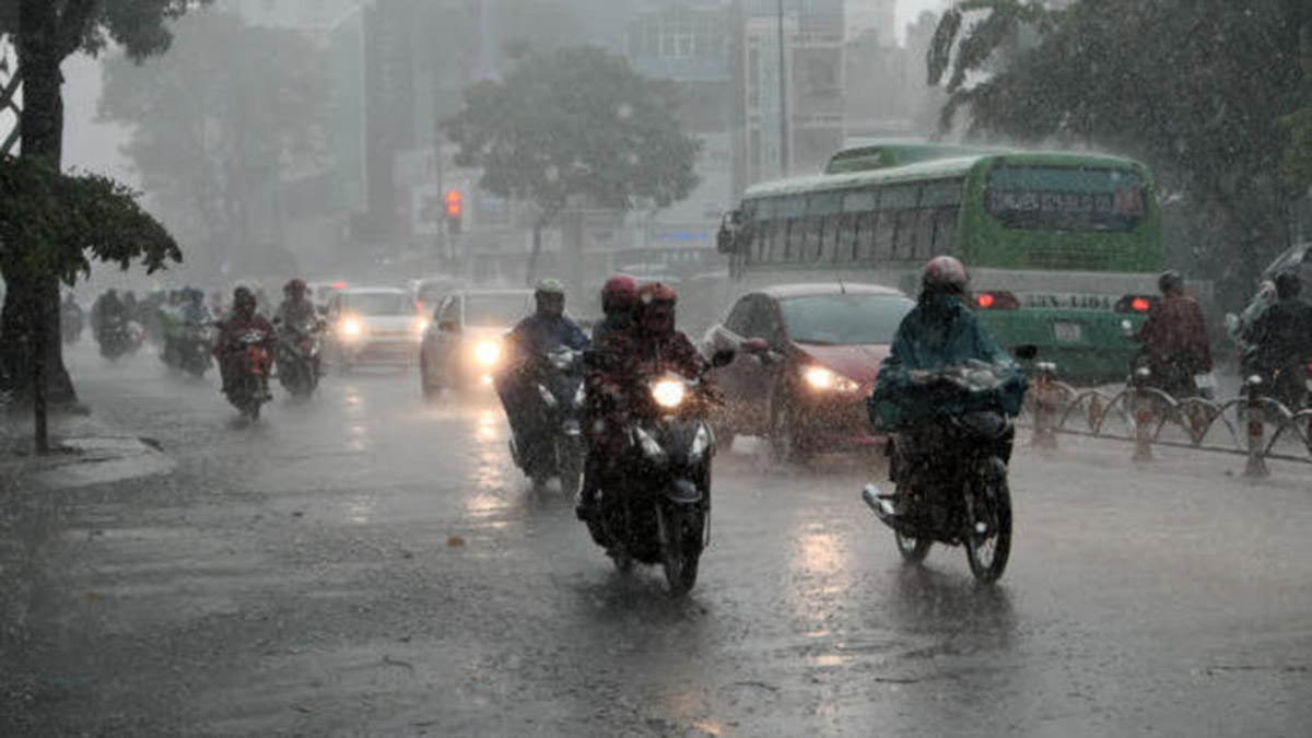 Conducir la moto con lluvia 7 motolluvia