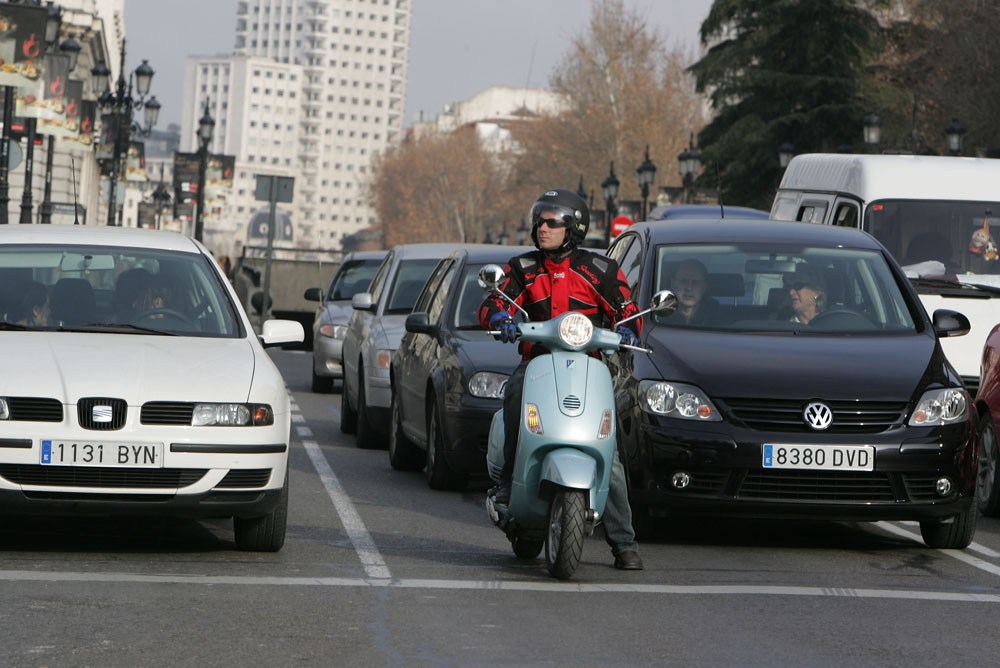El Ayuntamiento de Madrid "declara la guerra" a las motos y su contaminación 7 motomadrid 1